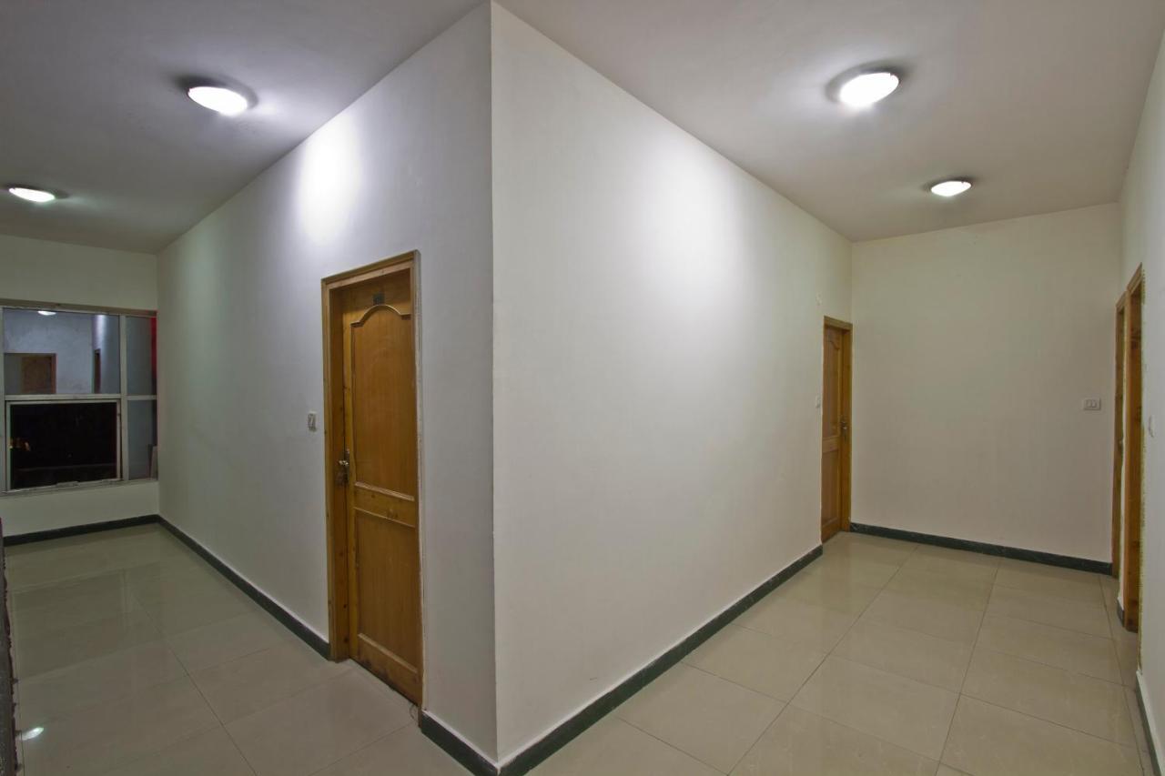 Ayushman Hotels Manāli エクステリア 写真